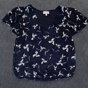 Gilli Midnight Blue and Ivory Floral Blouse